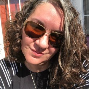 Meet your Posher, Rachel